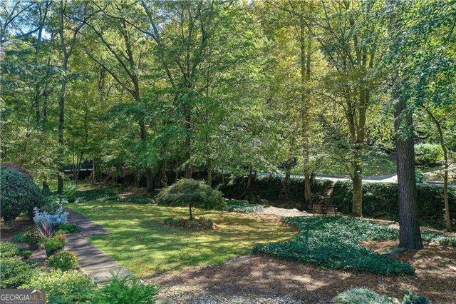 6350 River Chase Circle, Atlanta, GA 30328
