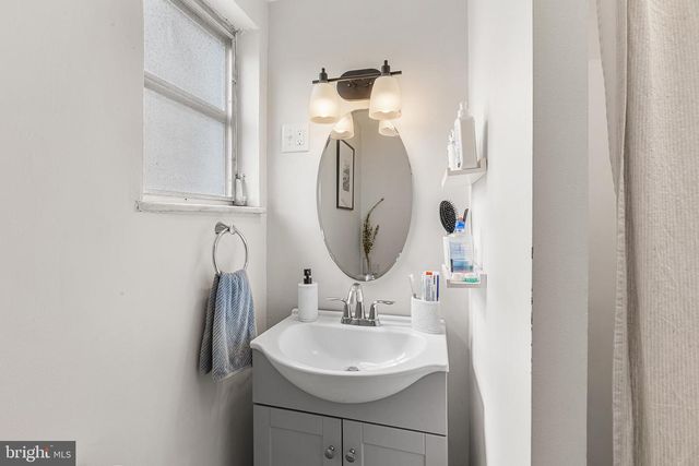 1104 CANTRELL ST, Philadelphia, PA 19148