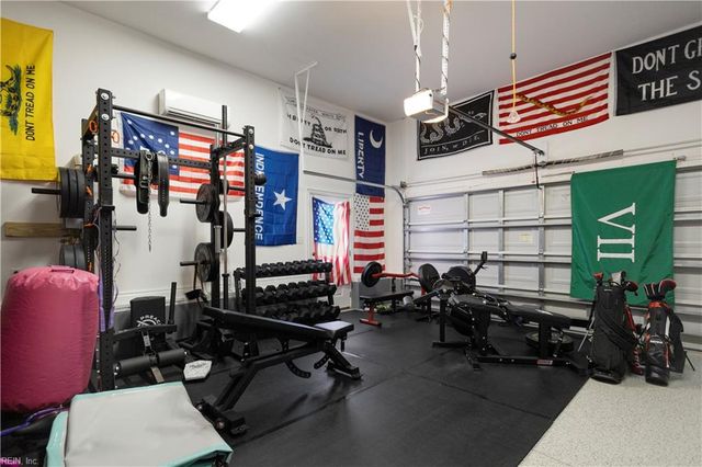 104 Foxglove DR, Moyock, NC 27958