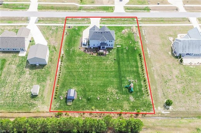 104 Foxglove DR, Moyock, NC 27958