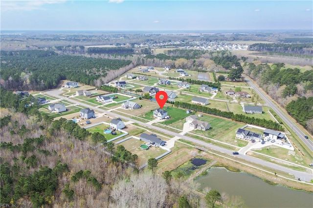 104 Foxglove DR, Moyock, NC 27958