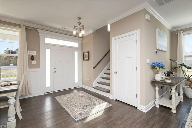 104 Foxglove DR, Moyock, NC 27958