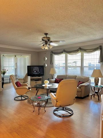 910 Savannas Point Drive A, Fort Pierce, FL 34982