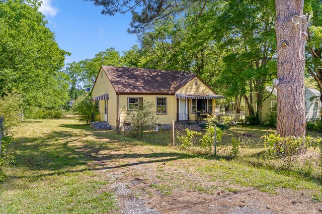 591 W Cloud Springs Road, Rossville, GA 30741