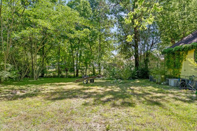 591 W Cloud Springs Road, Rossville, GA 30741
