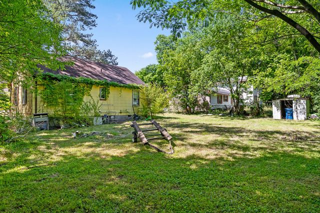 591 W Cloud Springs Road, Rossville, GA 30741