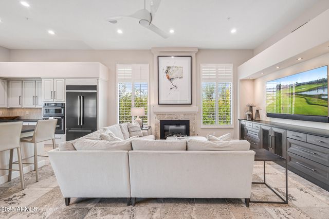 10949 E DALE Lane, Scottsdale, AZ 85262
