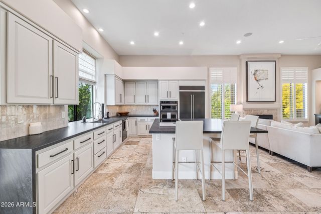 10949 E DALE Lane, Scottsdale, AZ 85262