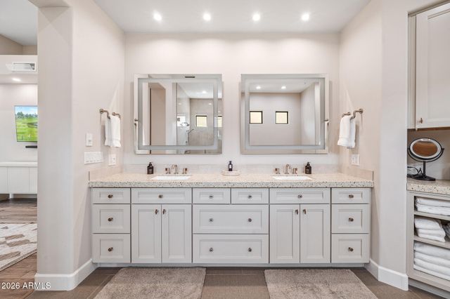 10949 E DALE Lane, Scottsdale, AZ 85262