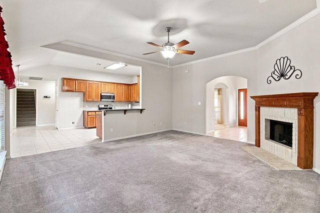 215 Courtnees WAY, Georgetown, TX 78626