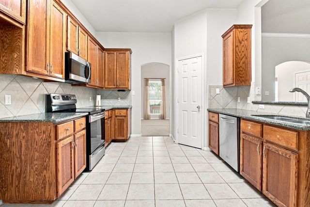 215 Courtnees WAY, Georgetown, TX 78626