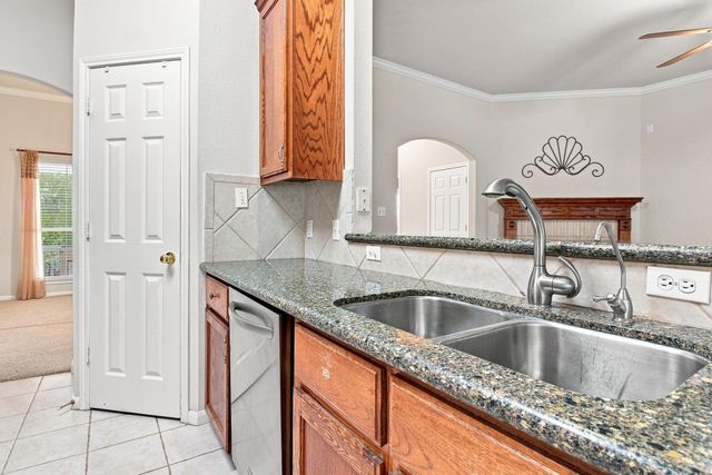 215 Courtnees WAY, Georgetown, TX 78626