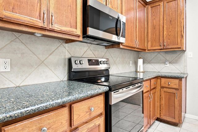 215 Courtnees WAY, Georgetown, TX 78626