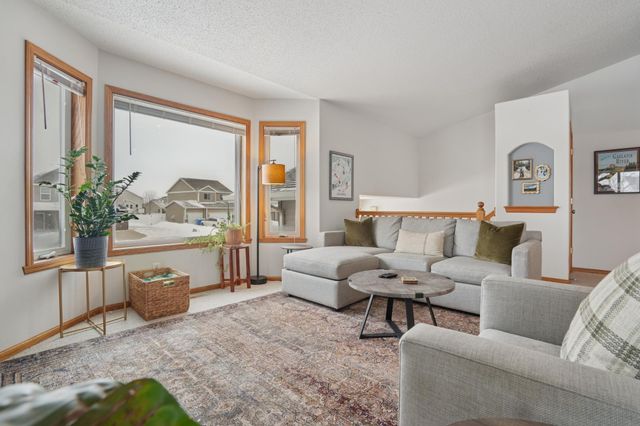 4778 53rd Street S, Fargo, ND 58104