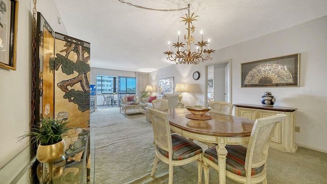 1125 W PEPPERTREE DRIVE 302, Sarasota, FL 34242