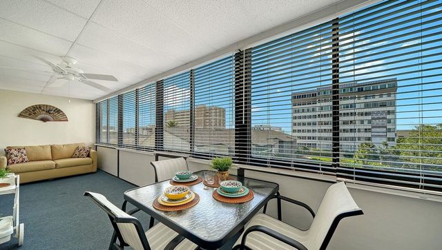 1125 W PEPPERTREE DRIVE 302, Sarasota, FL 34242