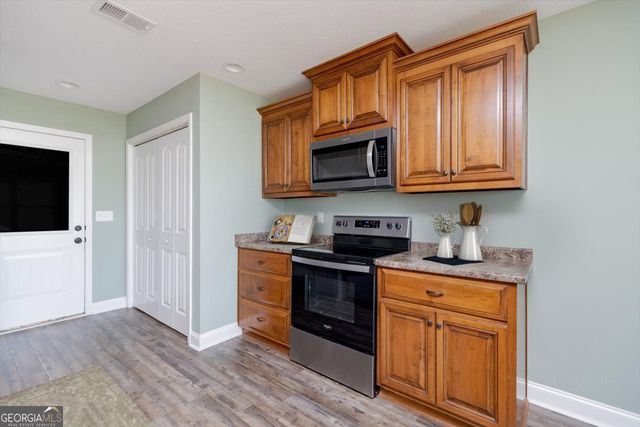 212 Haven Way, Perry, GA 31069