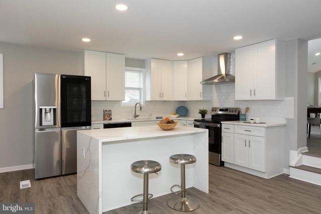 9520 48TH AVE, College Park, MD 20740
