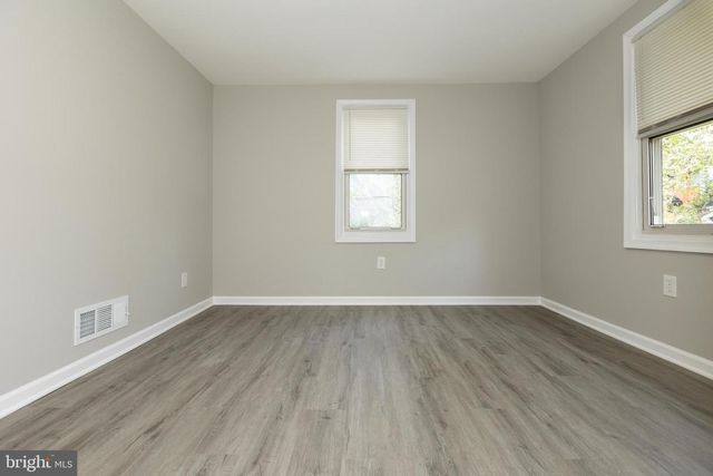 9520 48TH AVE, College Park, MD 20740