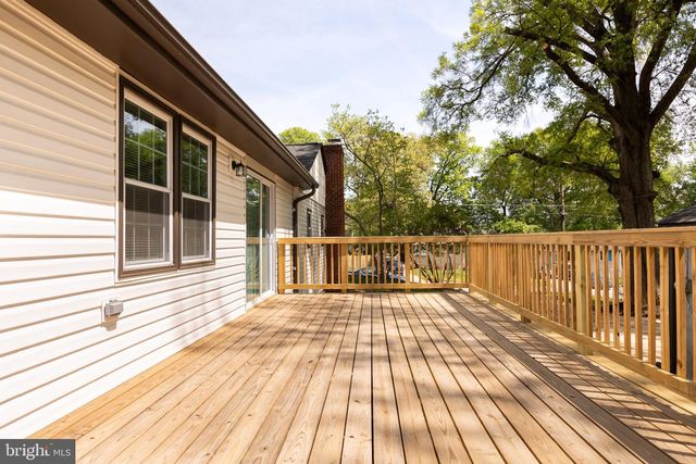 9520 48TH AVE, College Park, MD 20740