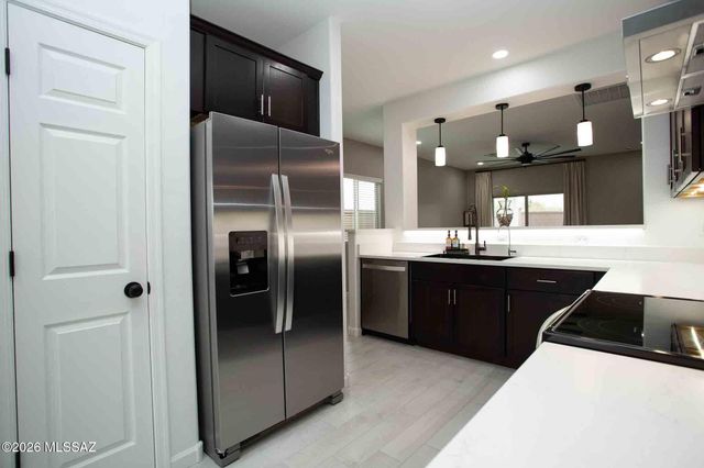 16570 S Paseo Badajo, Sahuarita, AZ 85629