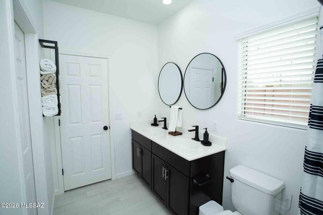 16570 S Paseo Badajo, Sahuarita, AZ 85629