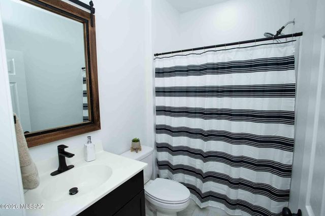 16570 S Paseo Badajo, Sahuarita, AZ 85629