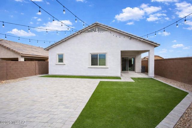 16570 S Paseo Badajo, Sahuarita, AZ 85629