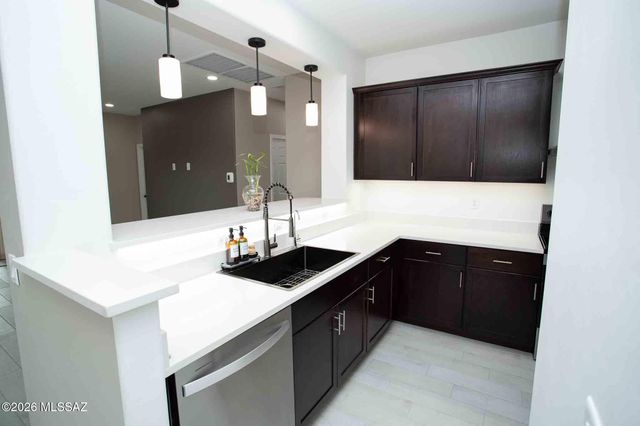 16570 S Paseo Badajo, Sahuarita, AZ 85629