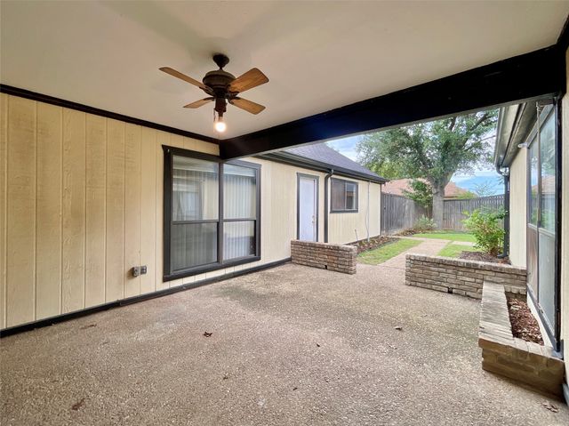 9931 Chimney Hill Lane, Dallas, TX 75243