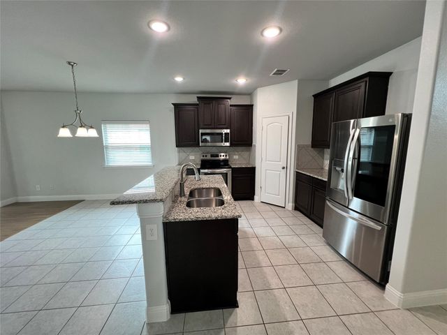 688 Navasota Drive, Crandall, TX 75114