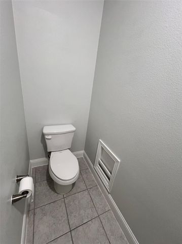 688 Navasota Drive, Crandall, TX 75114