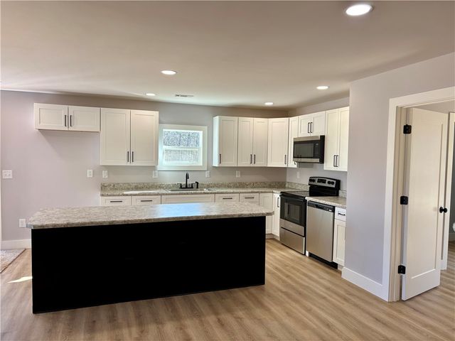 110 Ware Street, Seneca, SC 29678