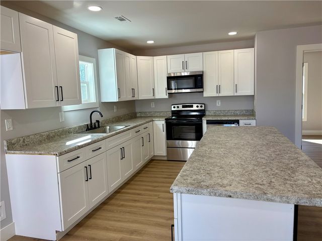 110 Ware Street, Seneca, SC 29678