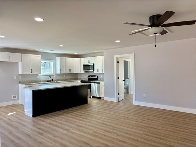 110 Ware Street, Seneca, SC 29678