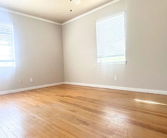 2609 Washington Street, Commerce, TX 75428