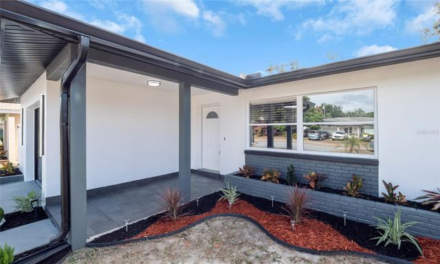 13740 94TH AVENUE, Seminole, FL 33776