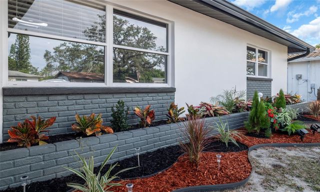 13740 94TH AVENUE, Seminole, FL 33776