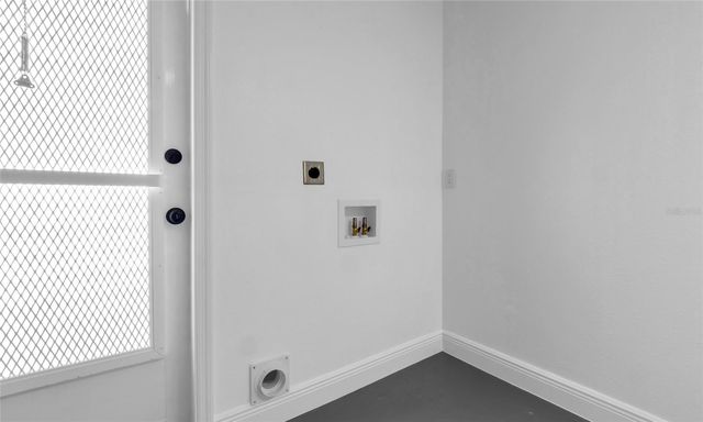 13740 94TH AVENUE, Seminole, FL 33776