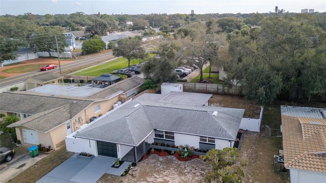 13740 94TH AVENUE, Seminole, FL 33776