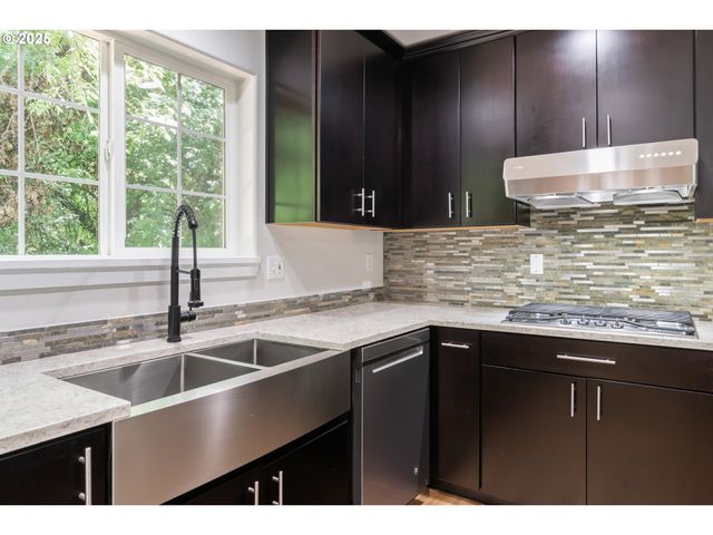 2795 MALLORY Ln, Eugene, OR 97401