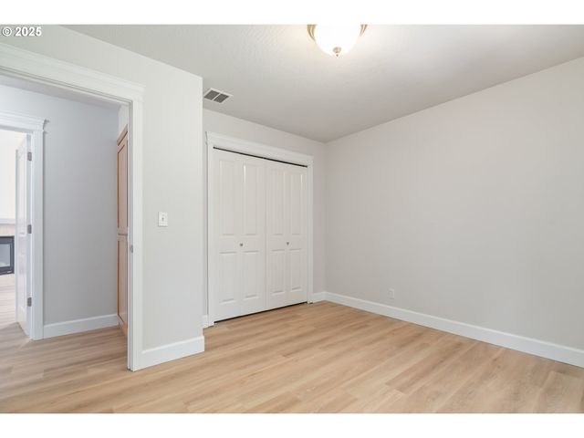 2795 MALLORY Ln, Eugene, OR 97401