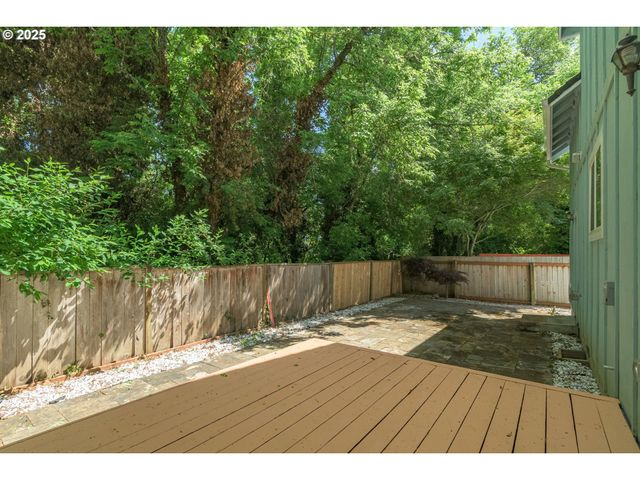 2795 MALLORY Ln, Eugene, OR 97401