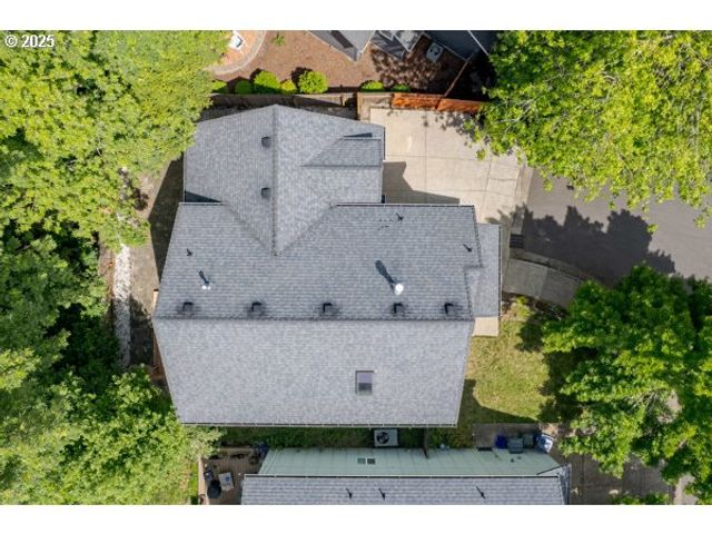 2795 MALLORY Ln, Eugene, OR 97401