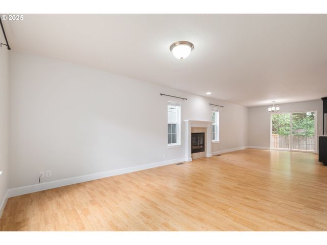 2795 MALLORY Ln, Eugene, OR 97401