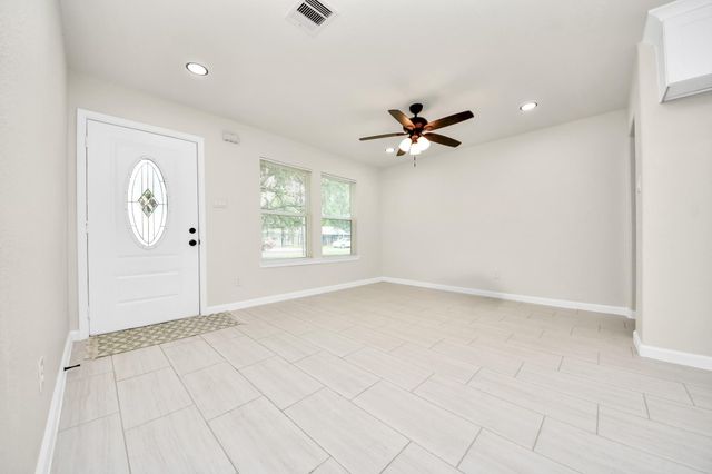 4802 Alvin Street, Houston, TX 77033