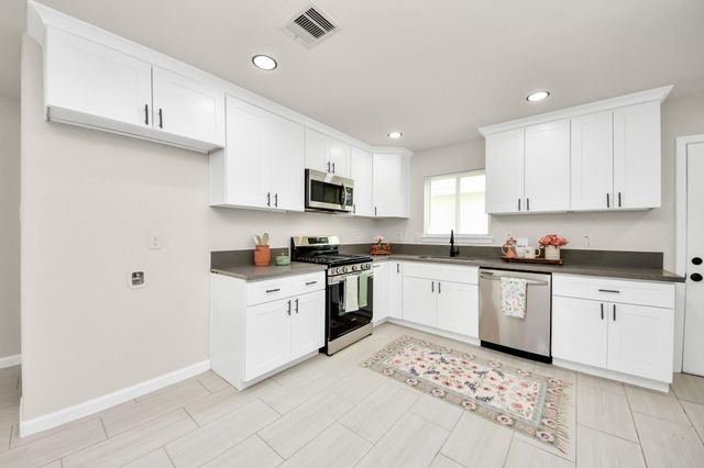 4802 Alvin Street, Houston, TX 77033