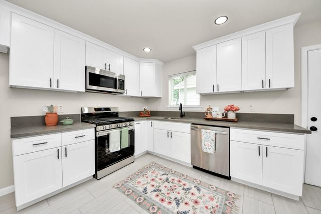 4802 Alvin Street, Houston, TX 77033