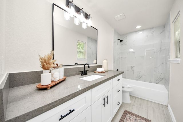 4802 Alvin Street, Houston, TX 77033