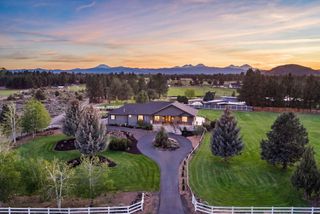 61885 Ward Road, Bend, OR 97702